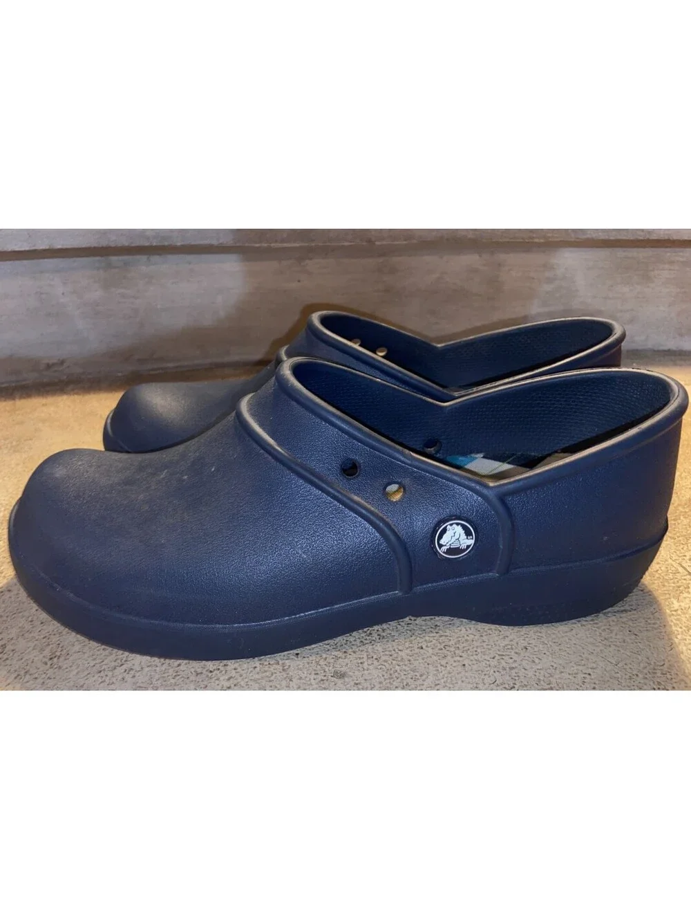 Crocs Women’s Size 10 Slip Resistant Black Clogs Nurse Shoes Argyle Work Comfort